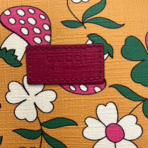 Gucci Mushroom Backpack - Picture 2 of 3